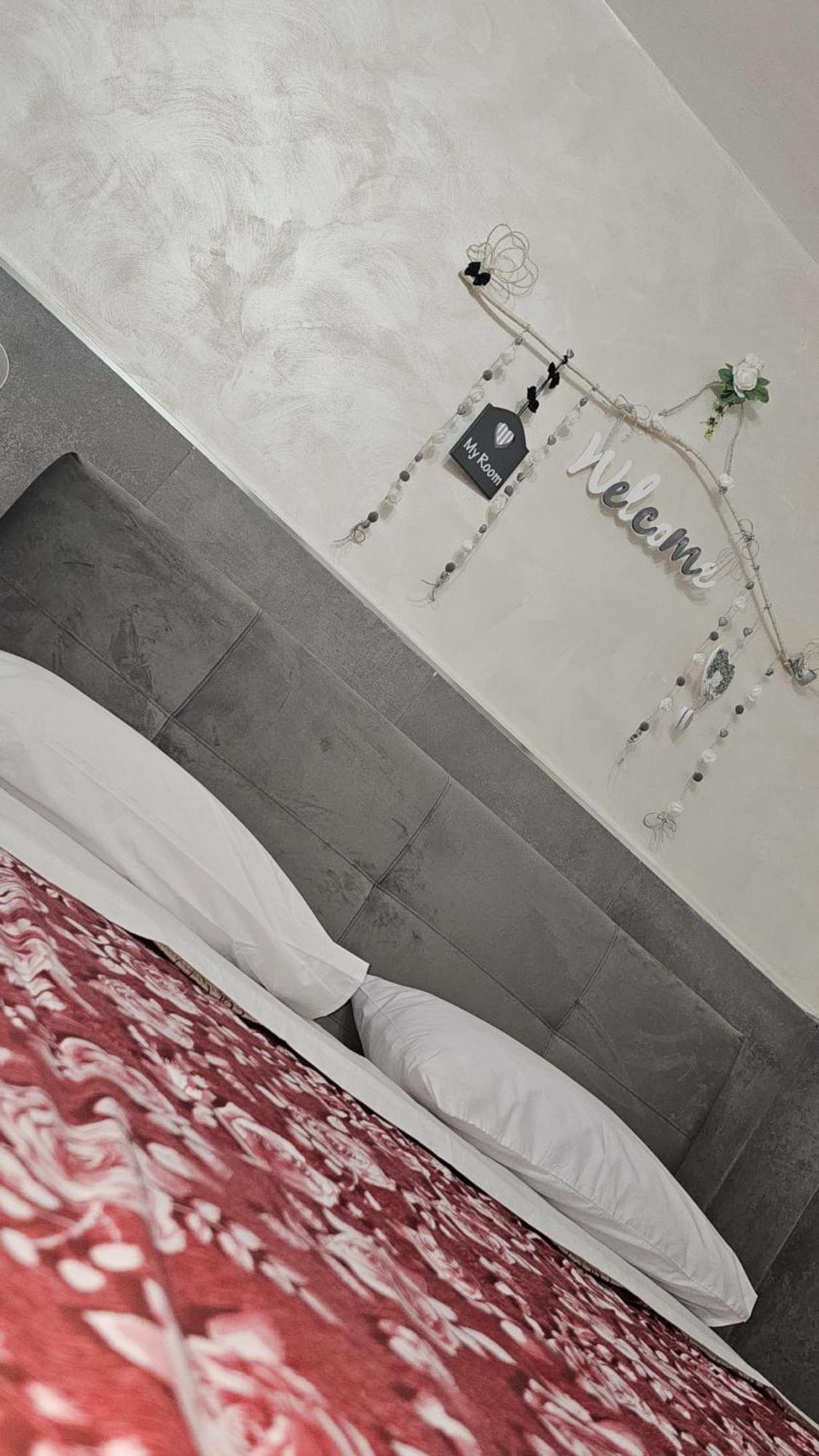 B&B Miriam Napoli Eksteriør billede